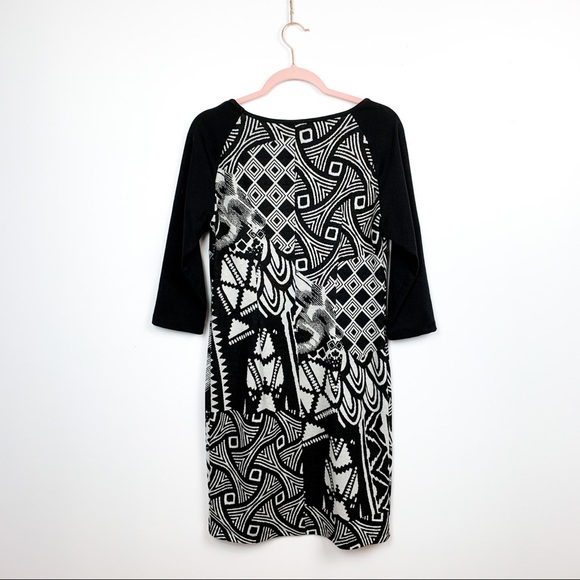 Lori Michael’s Form Fitting Black & White Dress - Picture 8 of 10